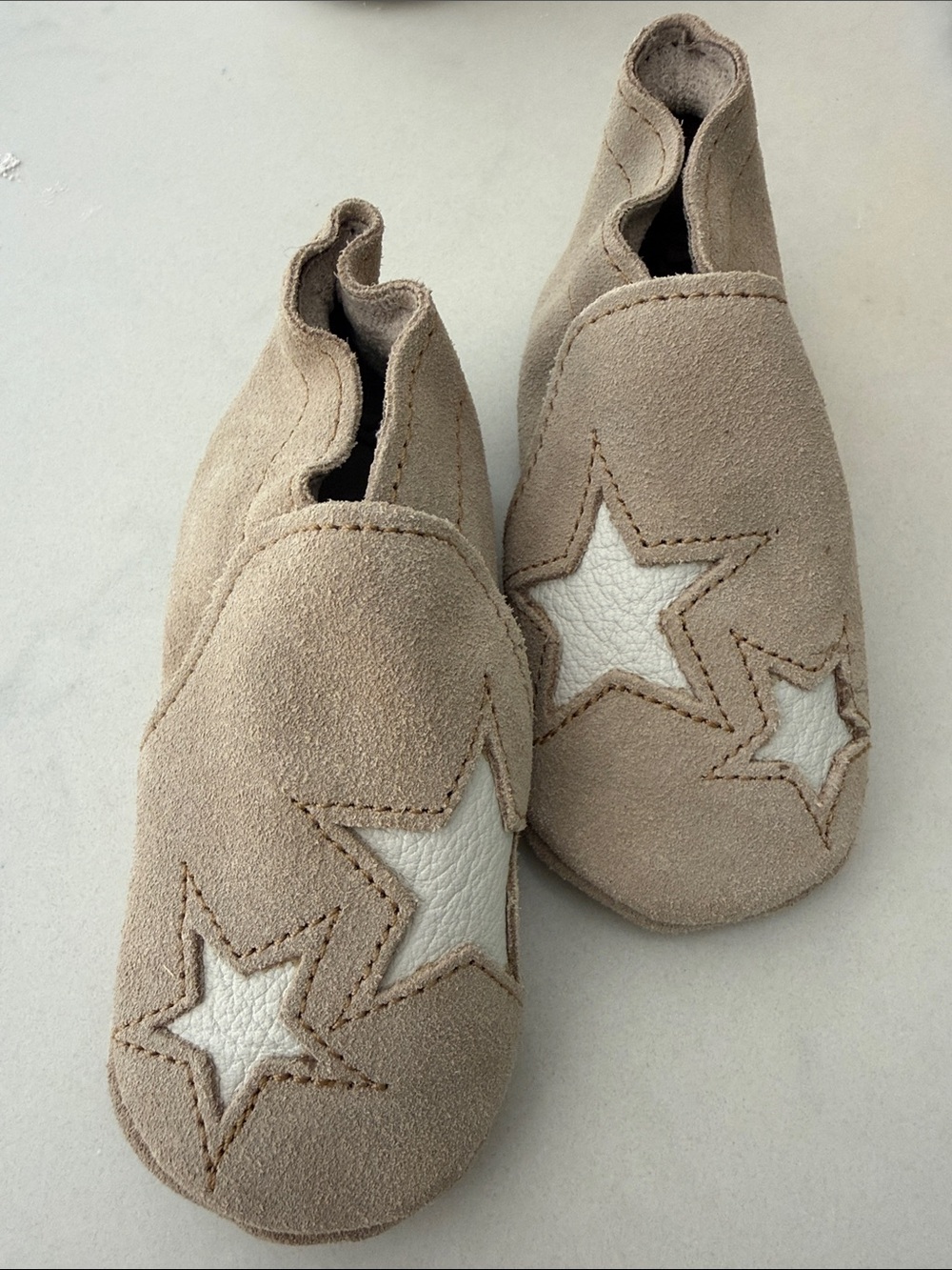 Minnetonka Kids Tan Suede Slip-On Star Slippers